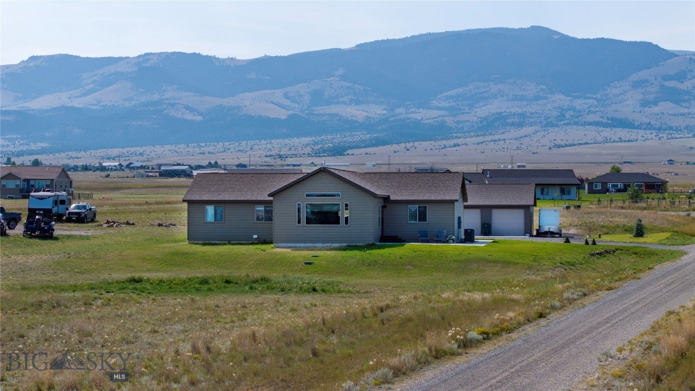 12 Grace Drive