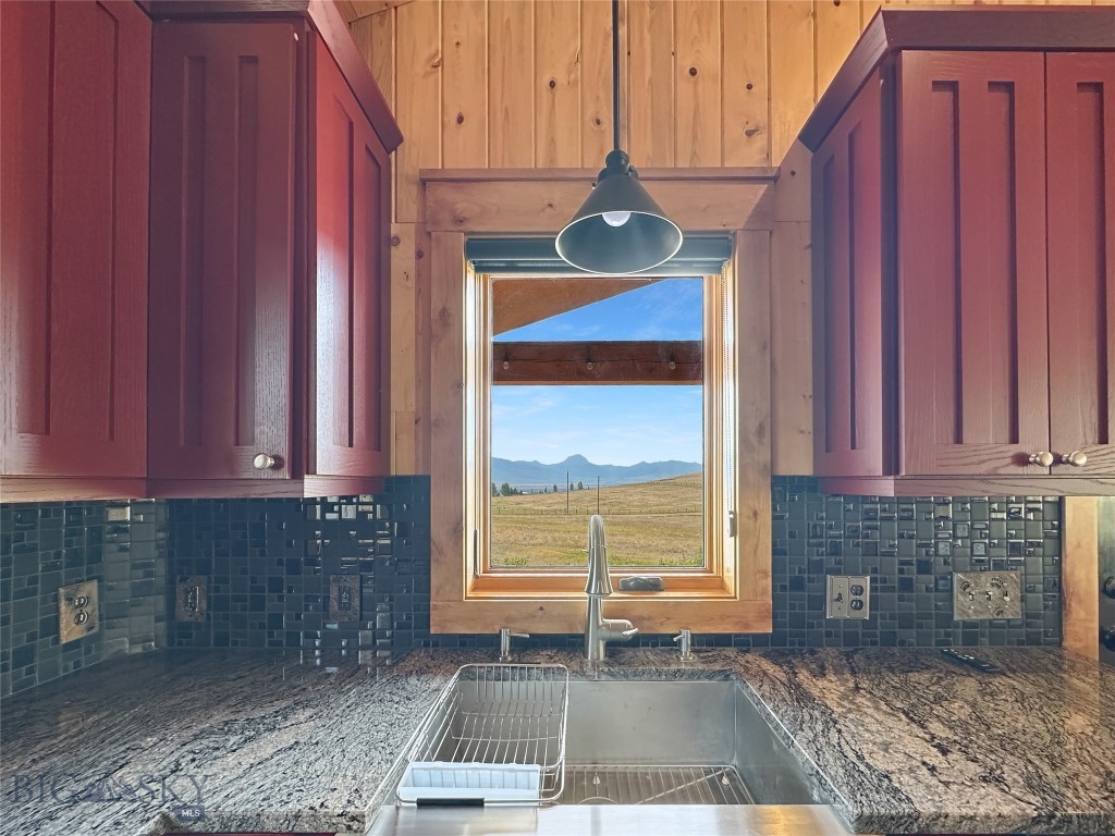 Shining Mountain Unit I - Residential