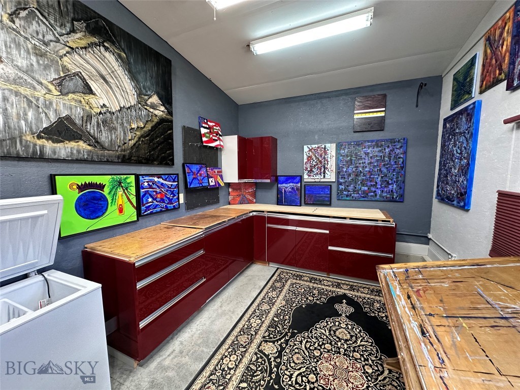 Shining Mountain Unit I - Residential