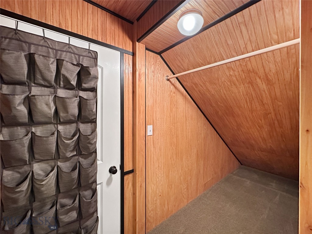 Shining Mountain Unit I - Residential
