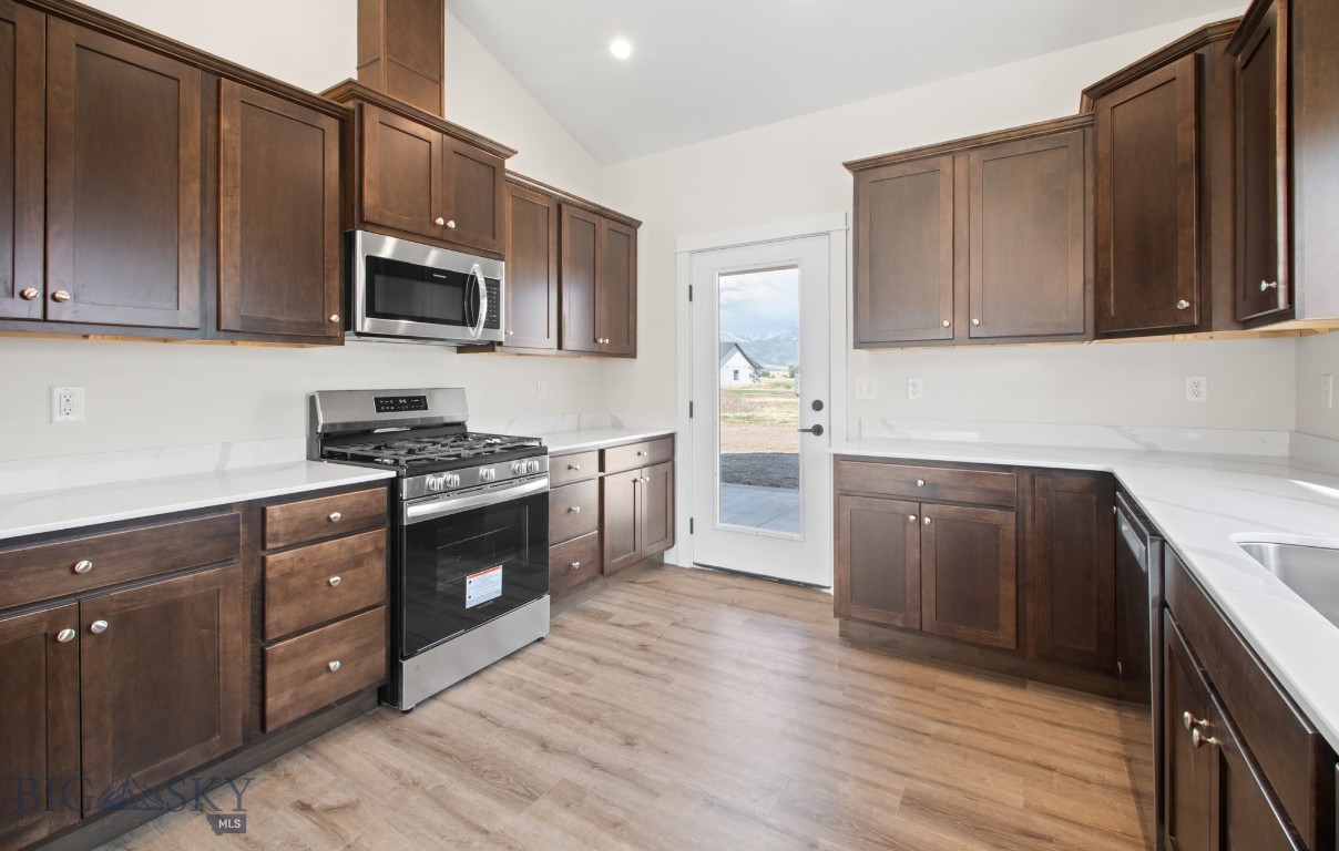 Meadowlark Ranch - Residential