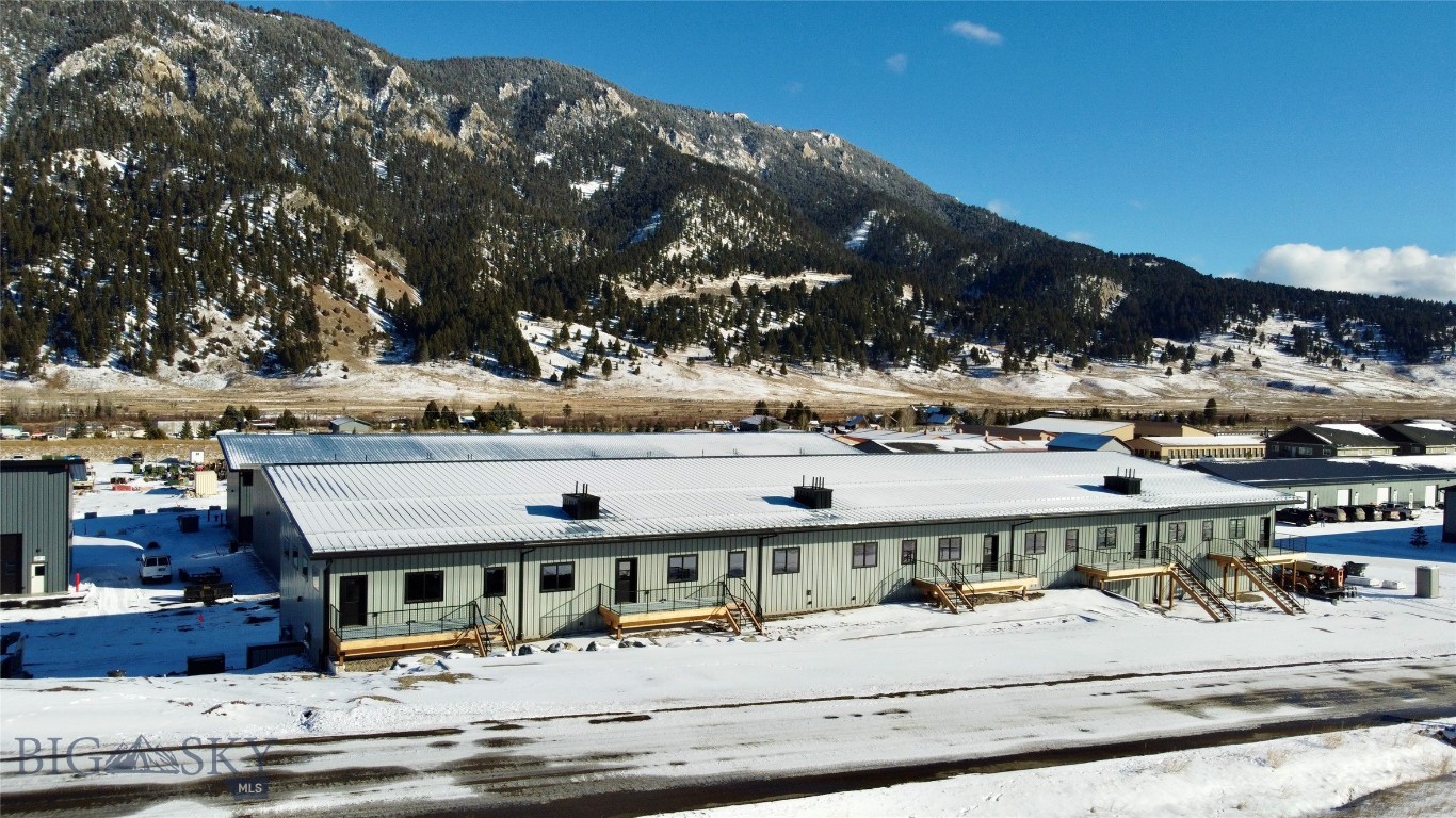 Blackfoot Hills - Commercial Sale