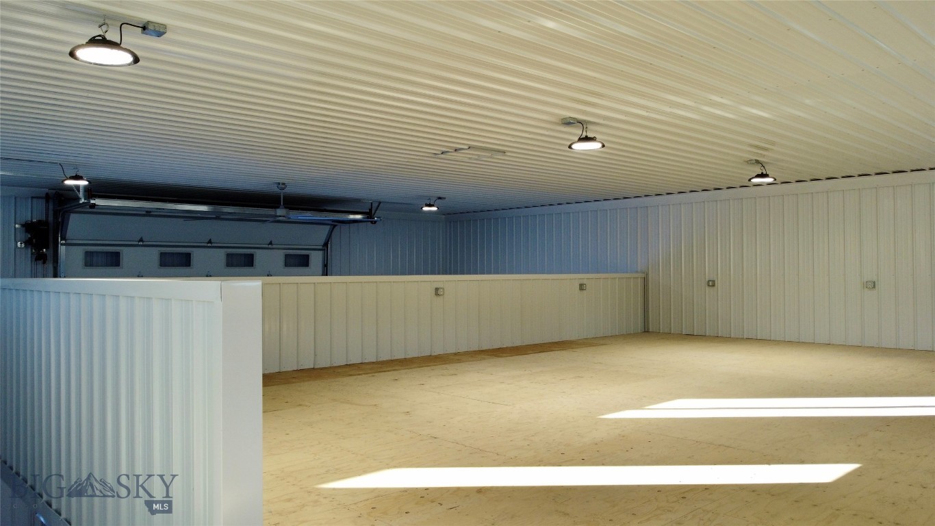 Blackfoot Hills - Commercial Sale