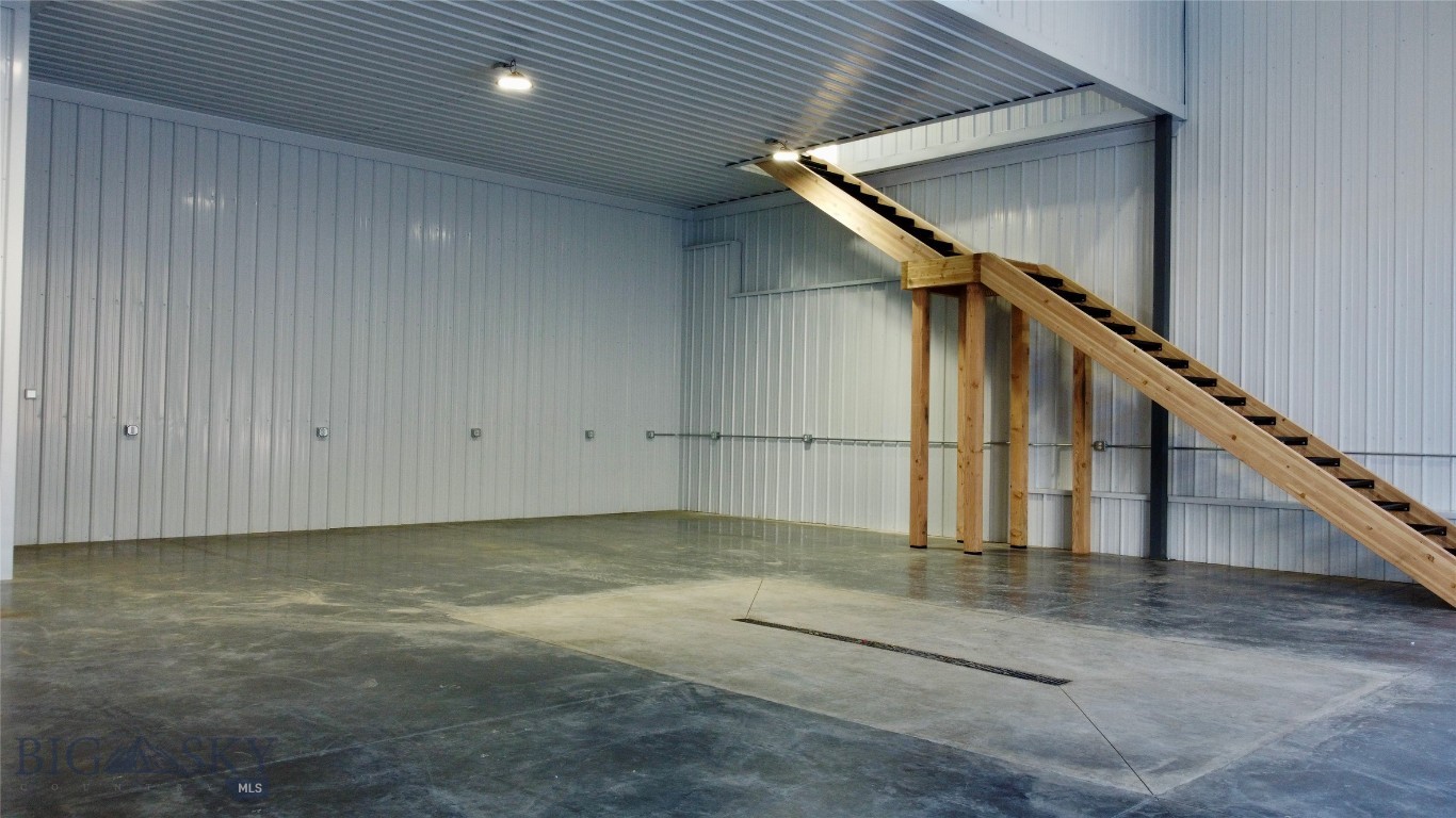 Blackfoot Hills - Commercial Sale