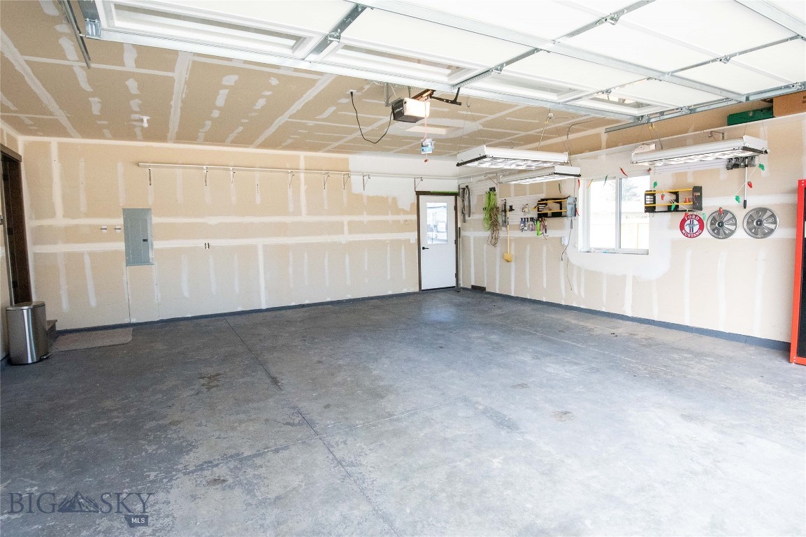 702 Yellowstone Avenue