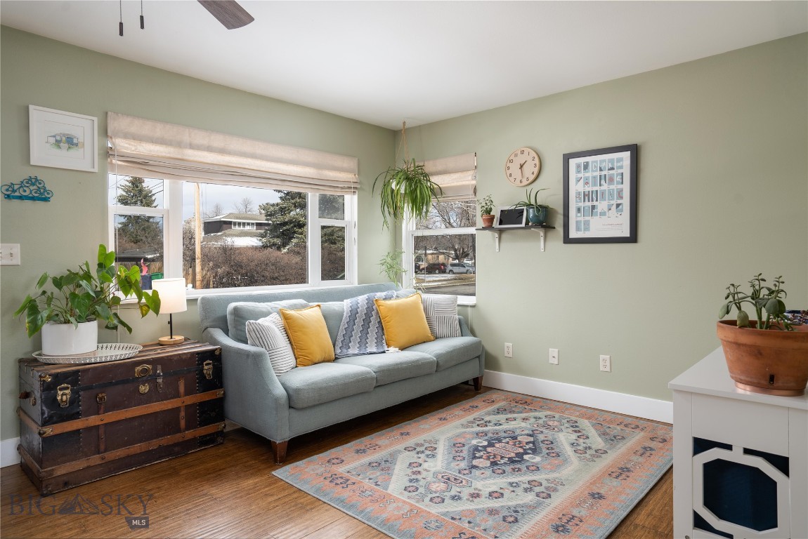 1014 W Dickerson Street