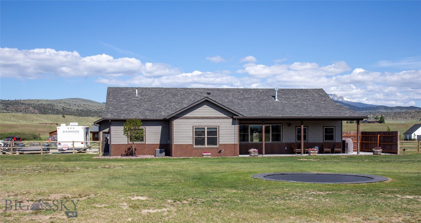 Sky View in Ennis - Residential