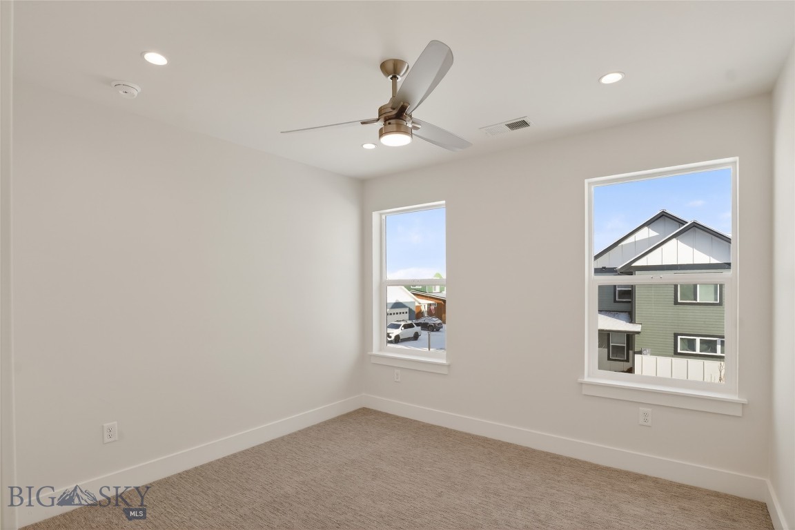 The Lakes at Valley West - Residential