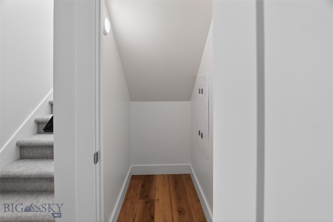 The Lakes at Valley West - Residential