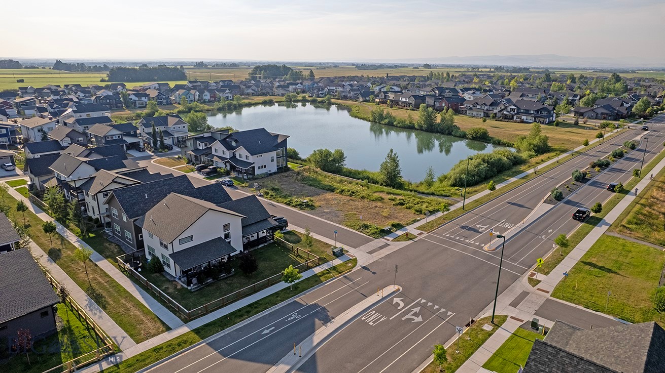 The Lakes at Valley West - Land
