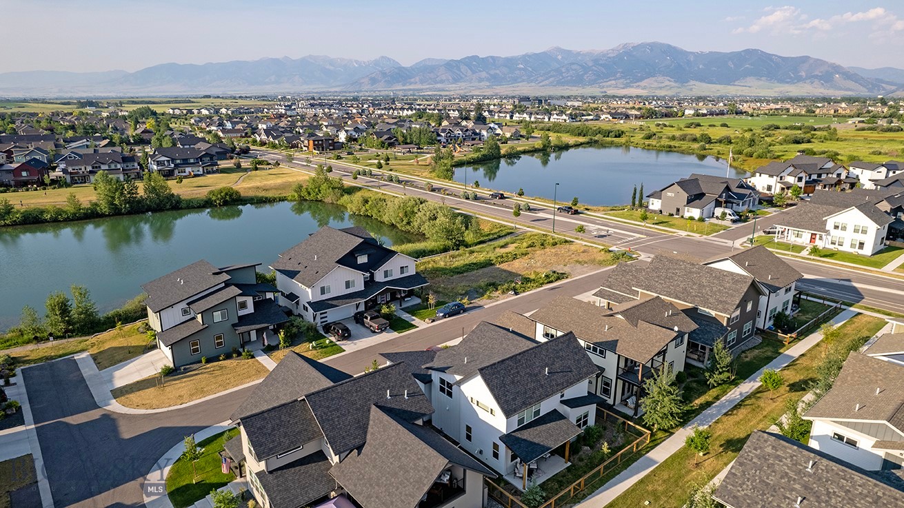 The Lakes at Valley West - Land