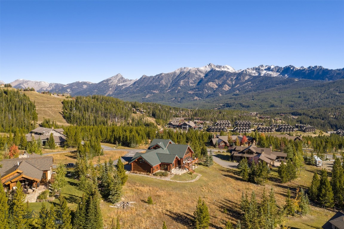 Diamond Hitch Of Ski Moonlight - Residential