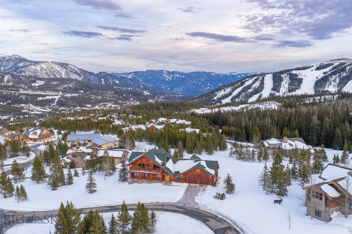 Diamond Hitch Of Ski Moonlight - Residential