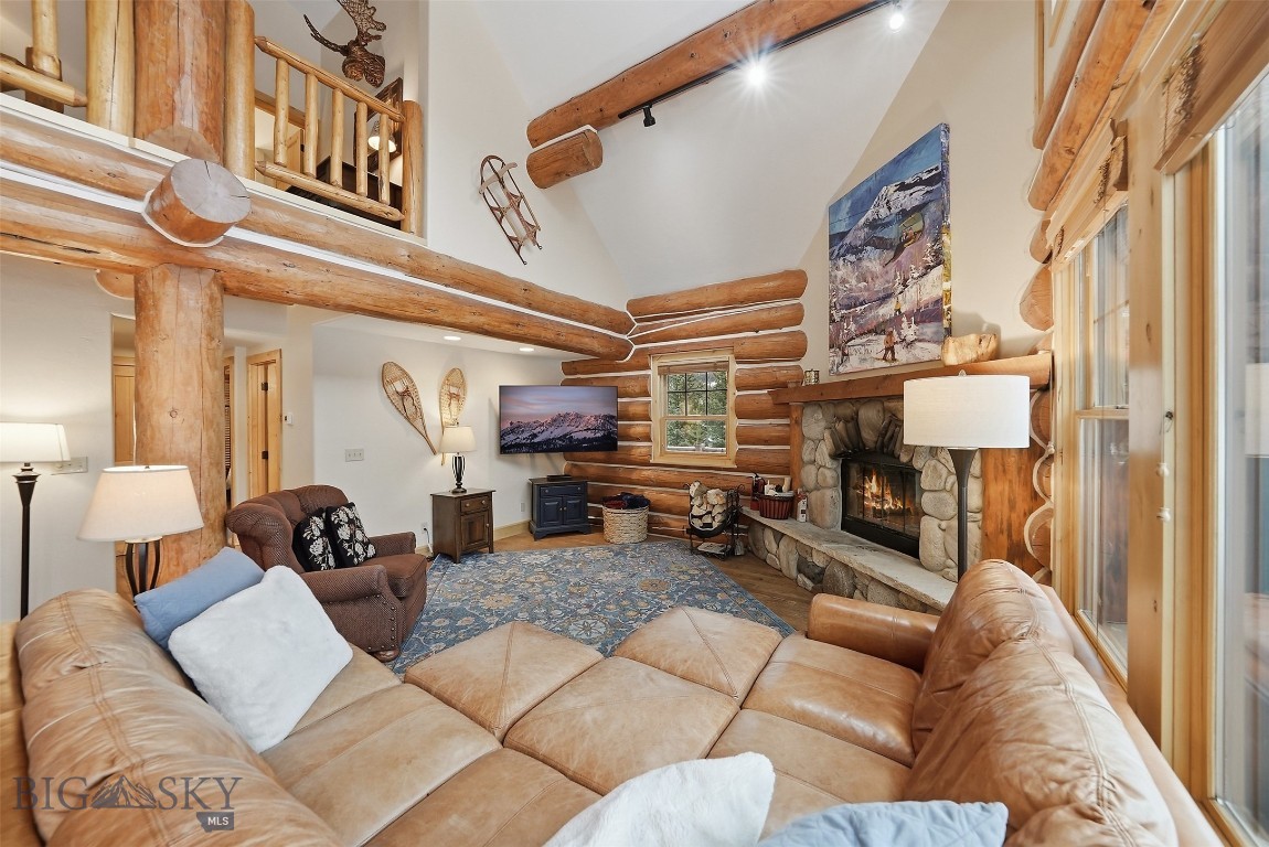 Powder Ridge Condo - Residential