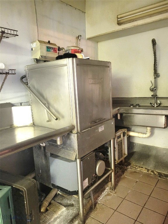 Butte, Montana 59701, United States, ,Commercial,Pending,57463