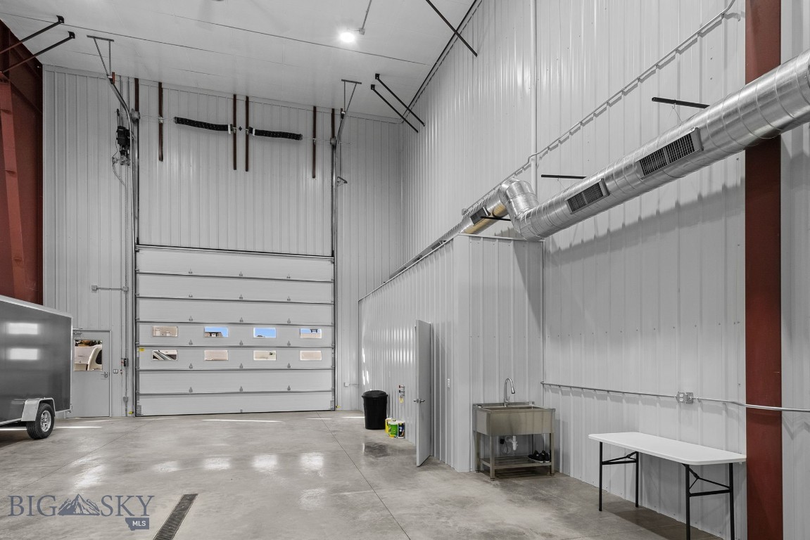 Blackfoot Hills - Commercial Sale