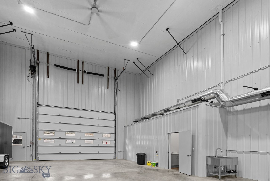 Blackfoot Hills - Commercial Sale