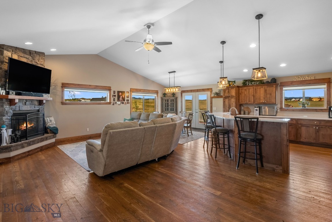 14 Evening Star Road