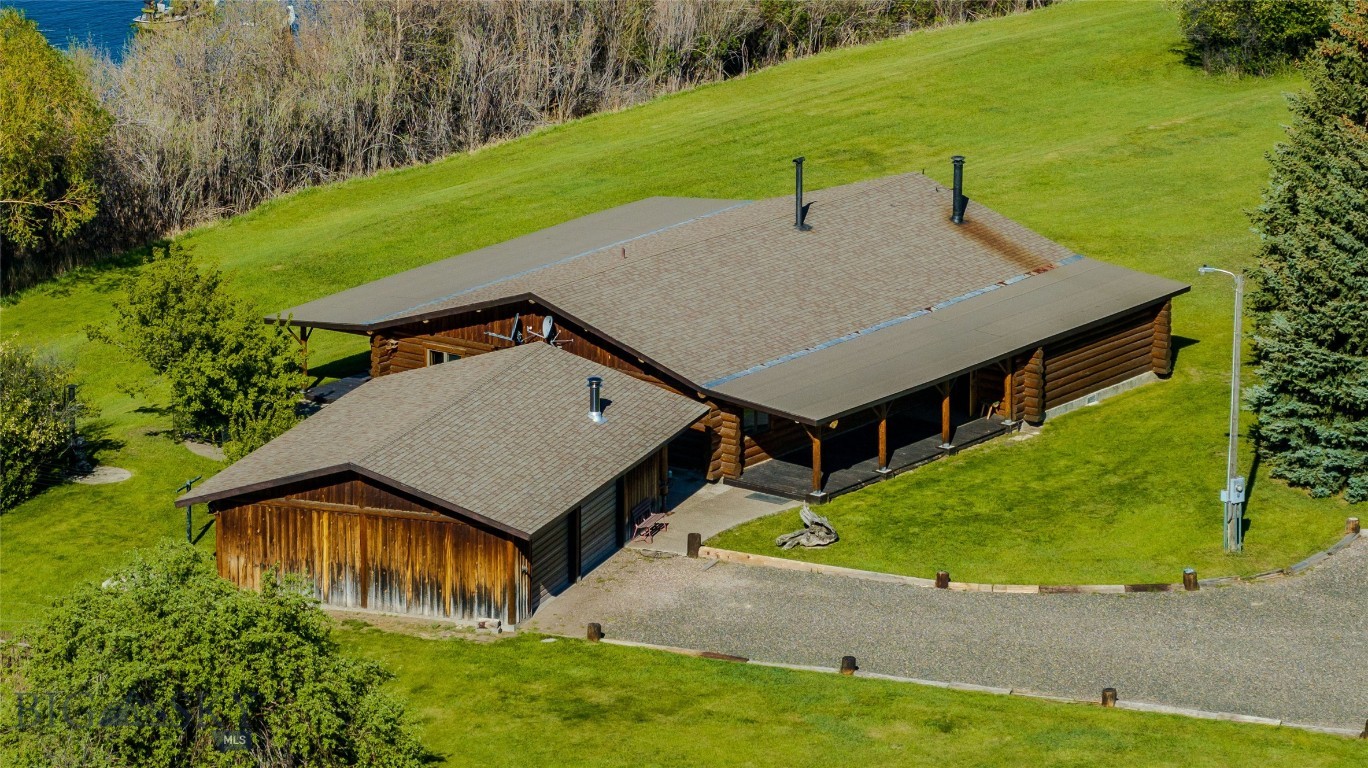 68 River Drive