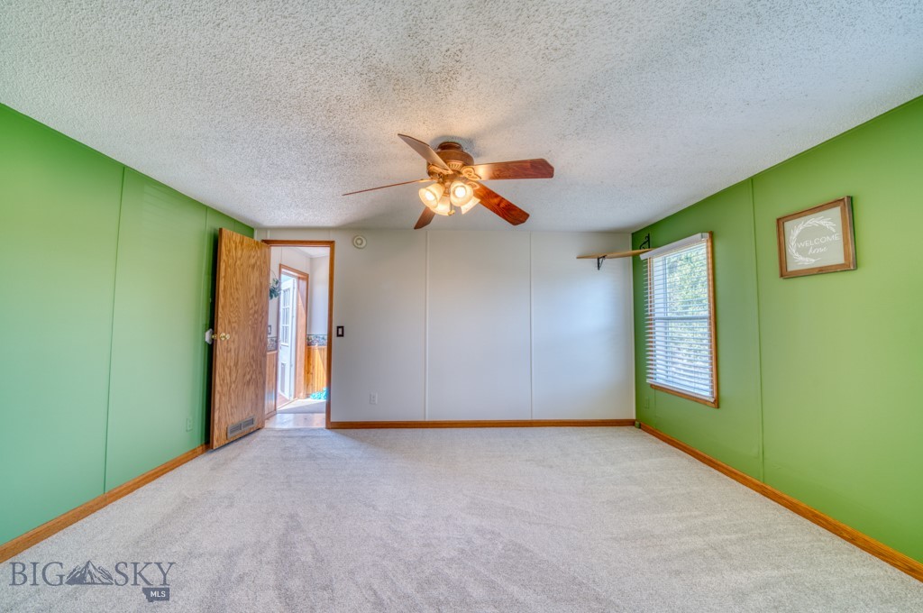 Peak View - Commercial Sale