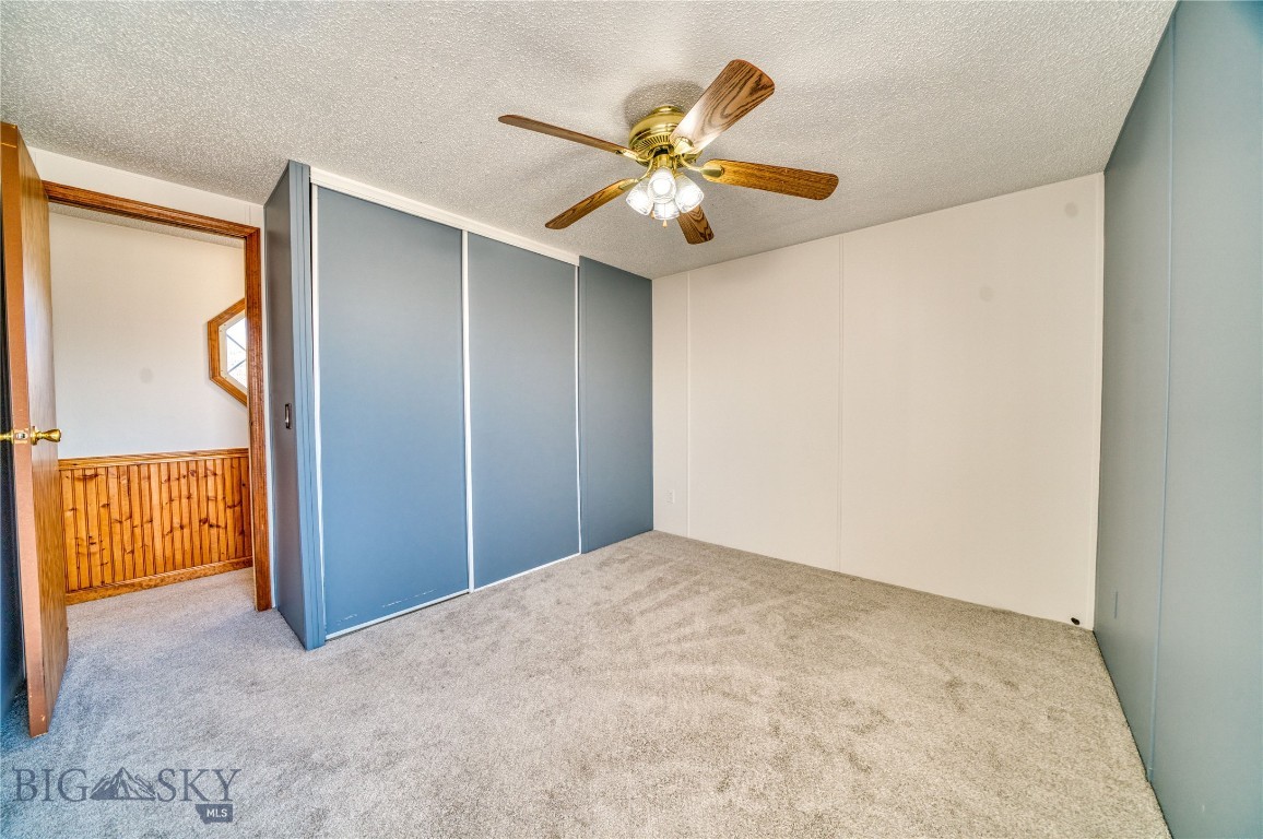 Peak View - Commercial Sale