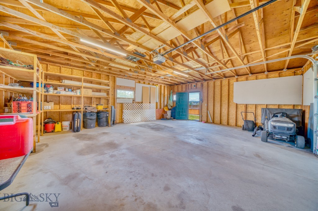 Peak View - Commercial Sale