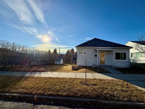 Photo of 1106 W Porphyry Street, Butte, MT 59701 (MLS # 406430)