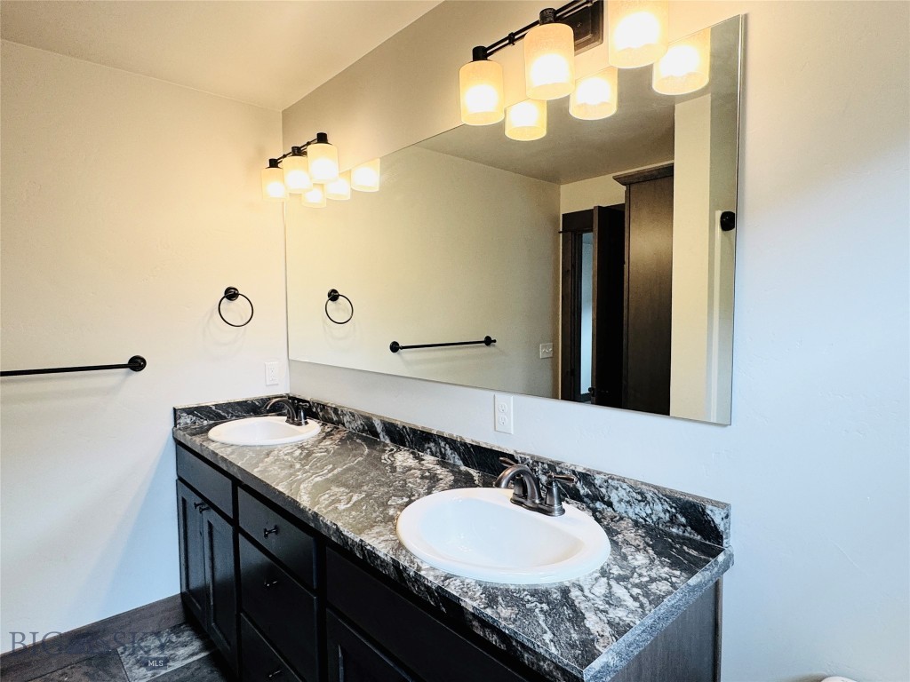 Discovery Vista - Residential