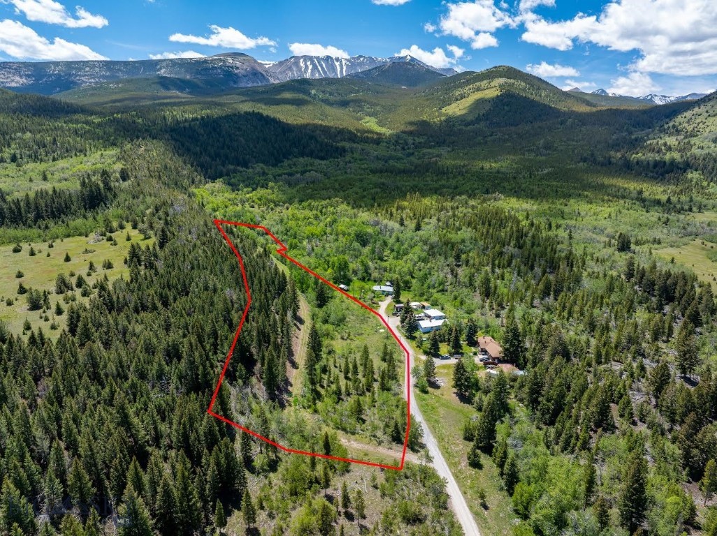 373 Ravndal Road