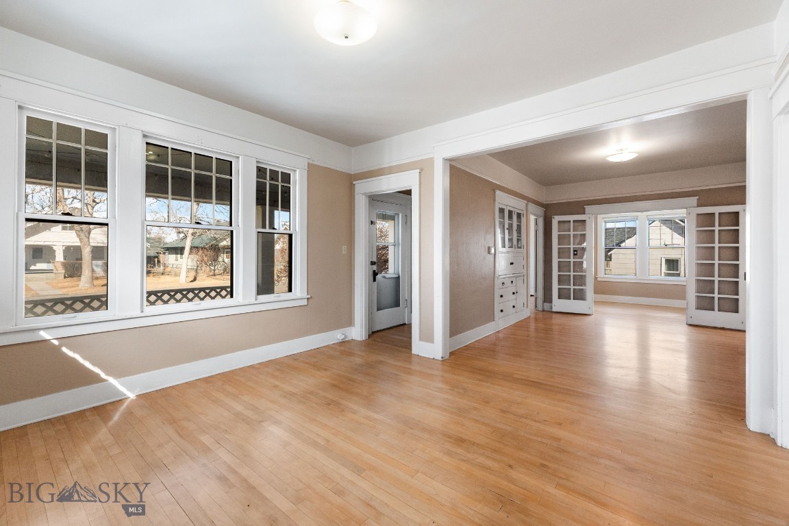 206 N Pacific Street