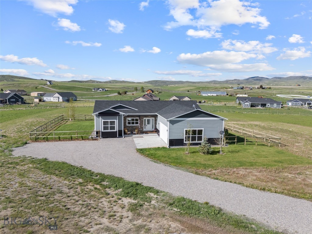 6 Wild Rye Place