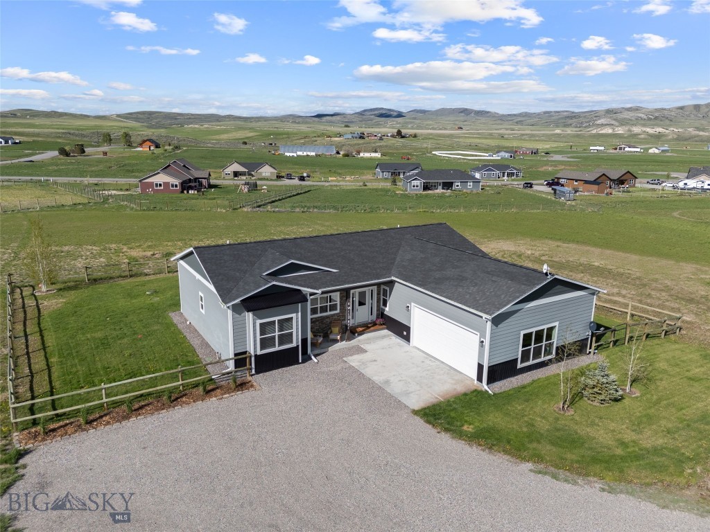 6 Wild Rye Place