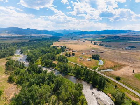 Photo of 1245 Gateway South Road, Gallatin Gateway, MT 59730 (MLS # 405281)