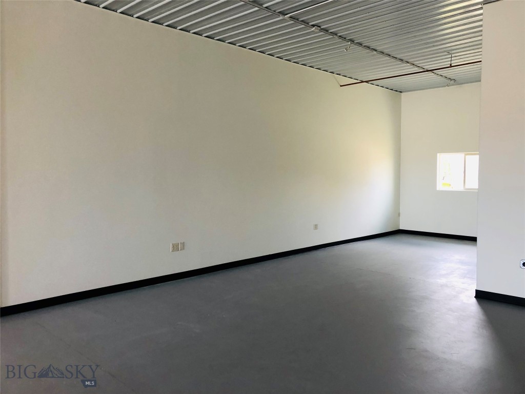 Rainbow - Commercial Lease