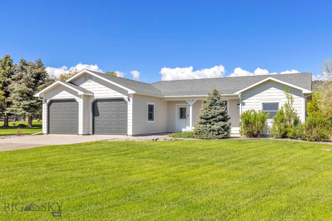 Valley Garden Golf Village - Residential