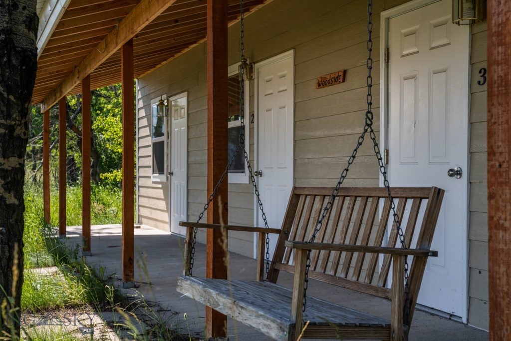 337 Echo Valley Campground Rd
