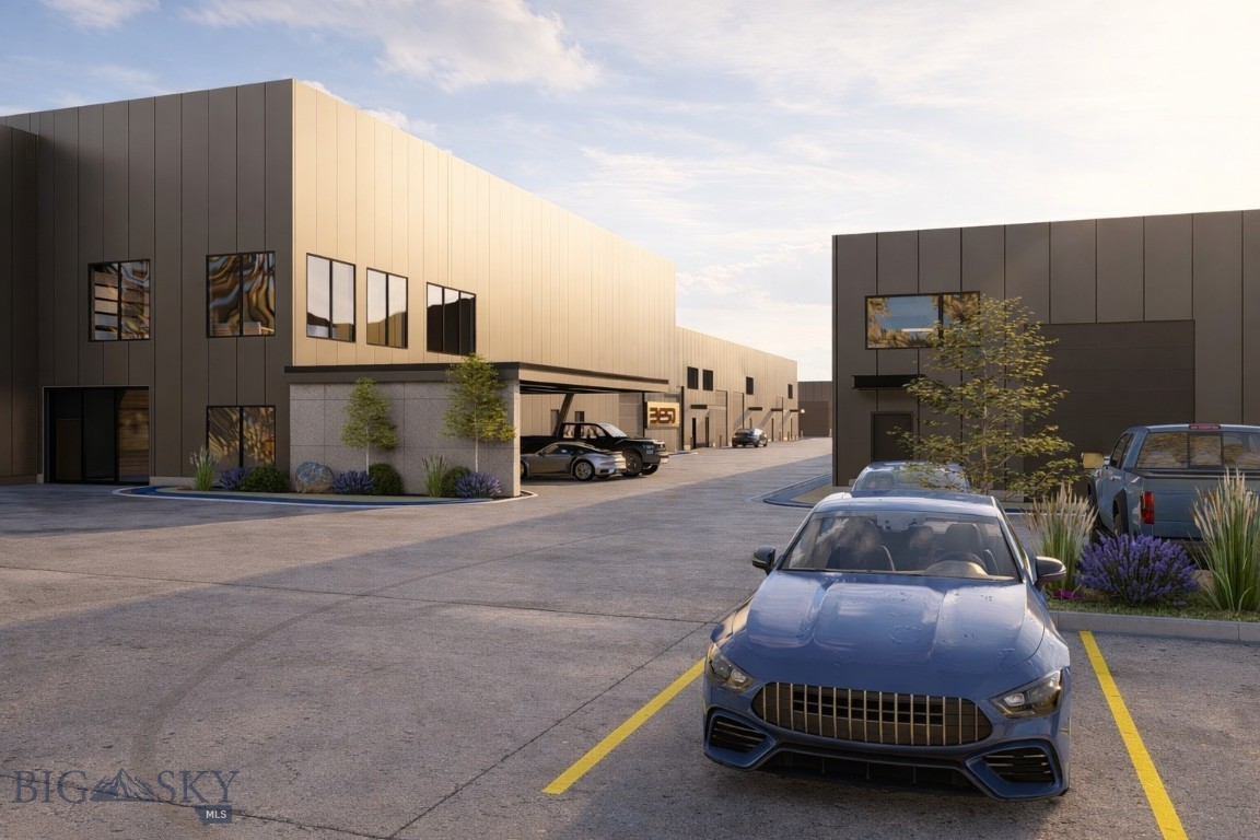 TBD Leader Lane EB12