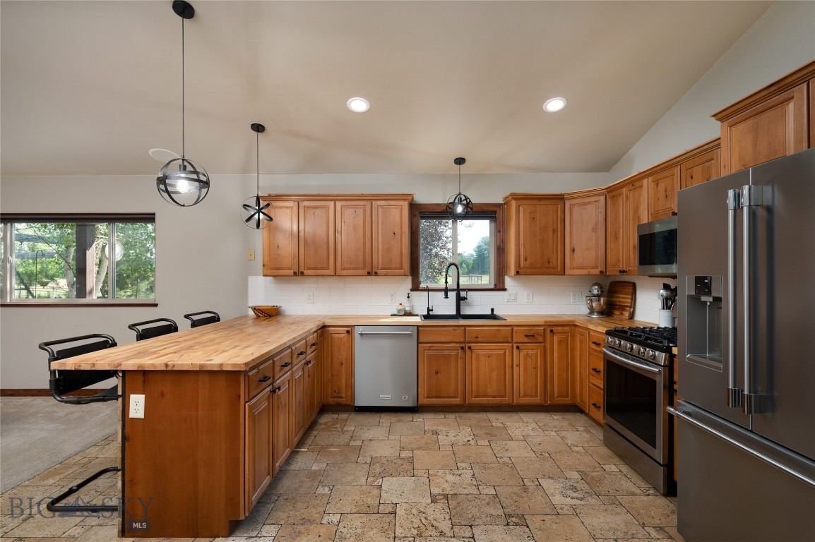 Cedar Meadows - Residential Income