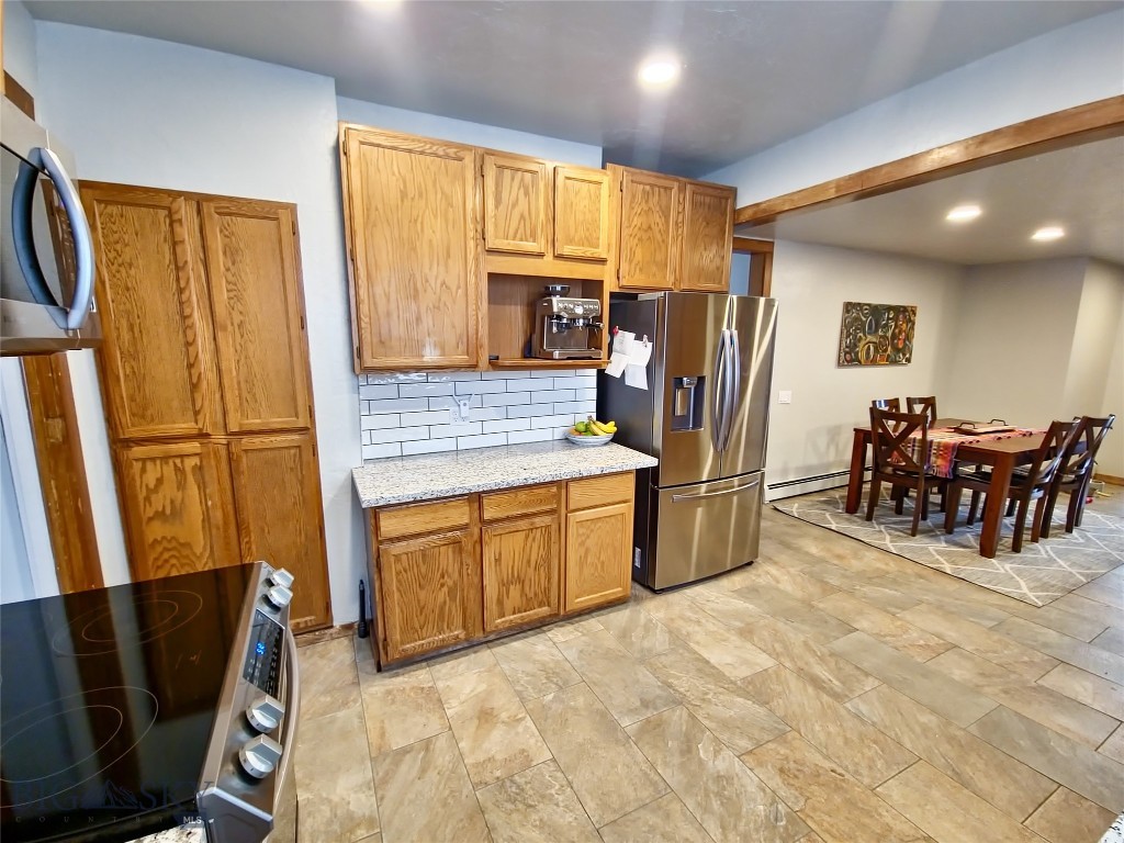 Butte, Montana 59701, United States, 4 Bedrooms Bedrooms, ,4 BathroomsBathrooms,Residential,Active,62163