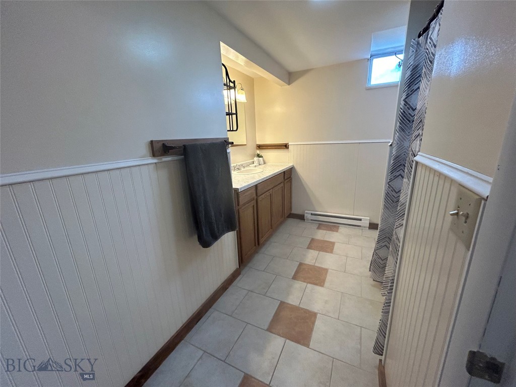 Glastonbury - Residential Income