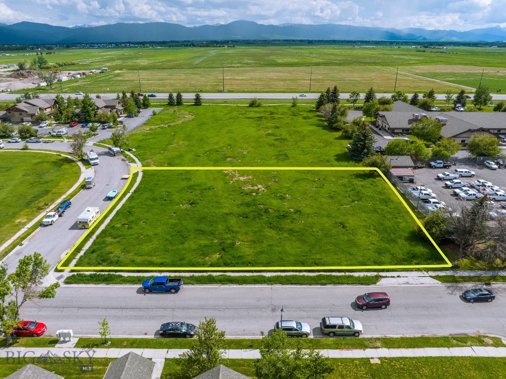 Parkway Plaza - Land