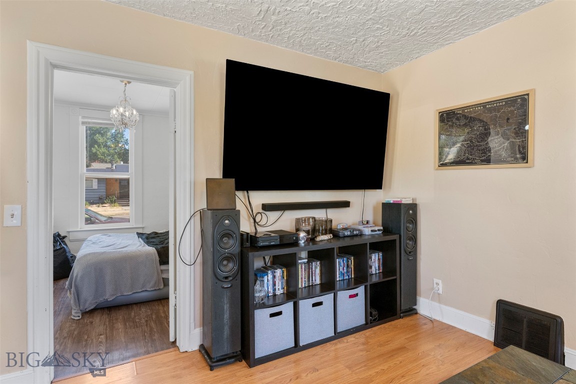 Crescent Addition - Residential