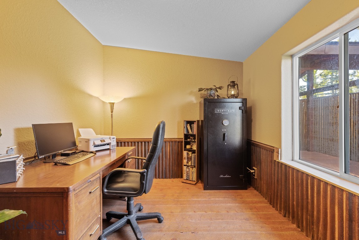 Bozeman, Montana 59718, United States, 3 Bedrooms Bedrooms, ,2 BathroomsBathrooms,Residential,Active,40293