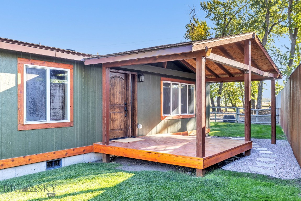 Bozeman, Montana 59718, United States, 3 Bedrooms Bedrooms, ,2 BathroomsBathrooms,Residential,Active,40293