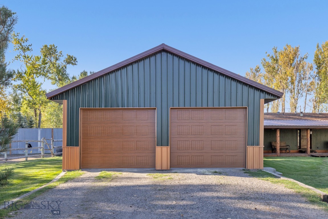 Bozeman, Montana 59718, United States, 3 Bedrooms Bedrooms, ,2 BathroomsBathrooms,Residential,Active,40293