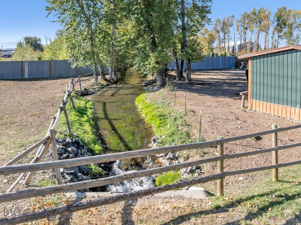 Bozeman, Montana 59718, United States, 3 Bedrooms Bedrooms, ,2 BathroomsBathrooms,Residential,Active,40293