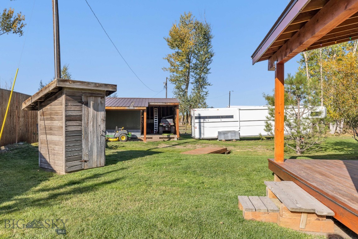 Bozeman, Montana 59718, United States, 3 Bedrooms Bedrooms, ,2 BathroomsBathrooms,Residential,Active,40293