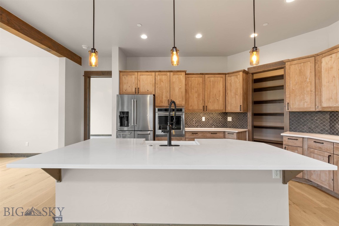 Amsterdam Village - Residential