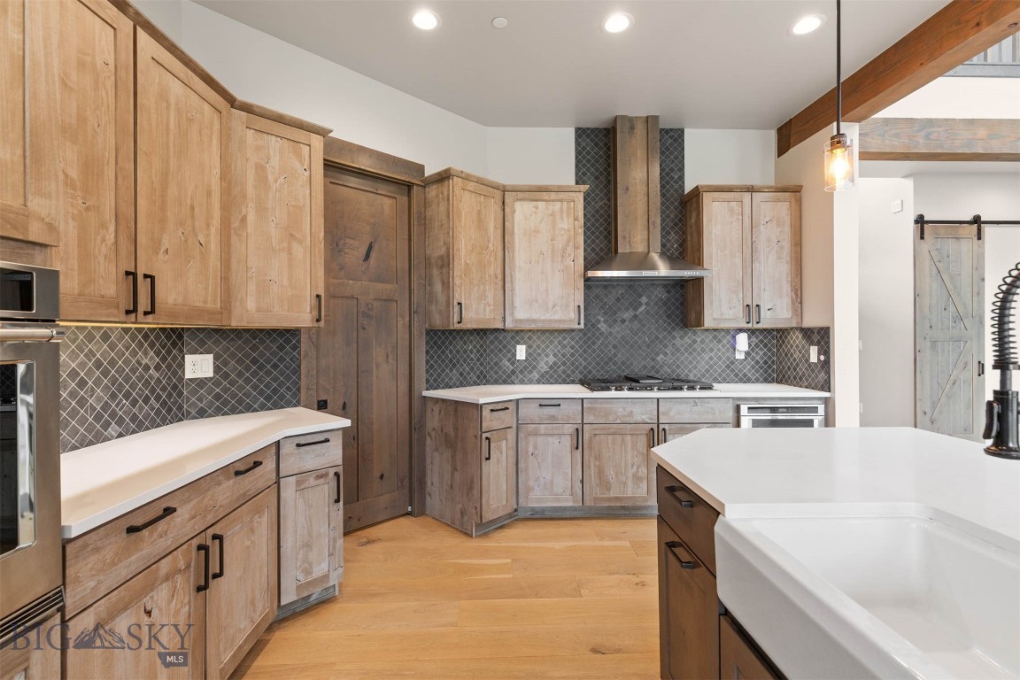 Amsterdam Village - Residential