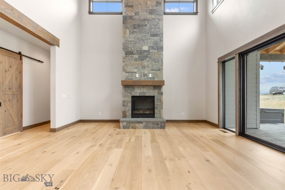 Amsterdam Village - Residential